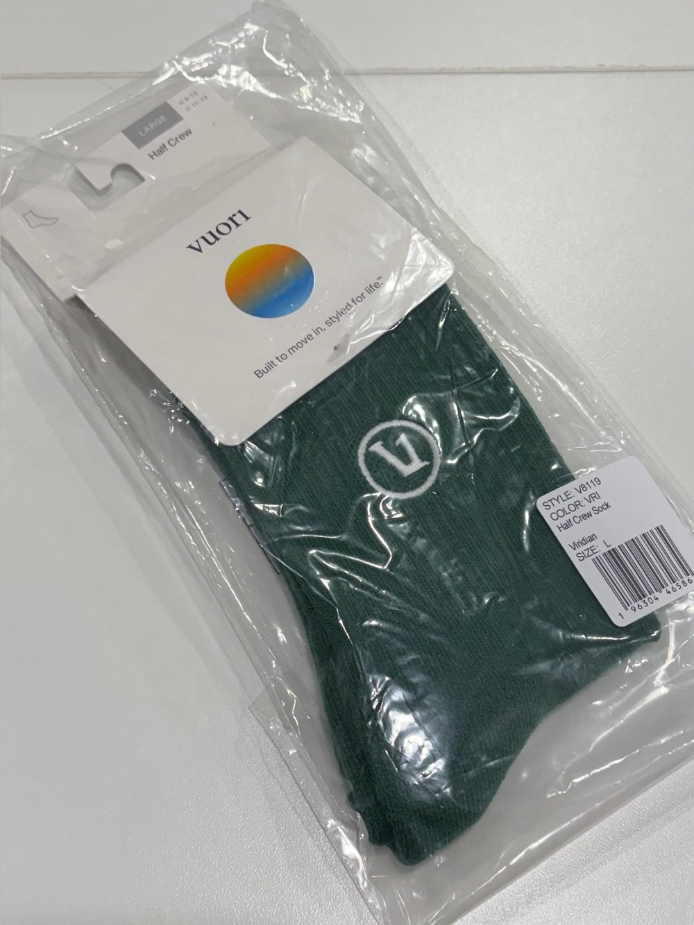 Vuori Women's Men's Large Half Crew Sock Viridian Green NWT 4-Way Stretch